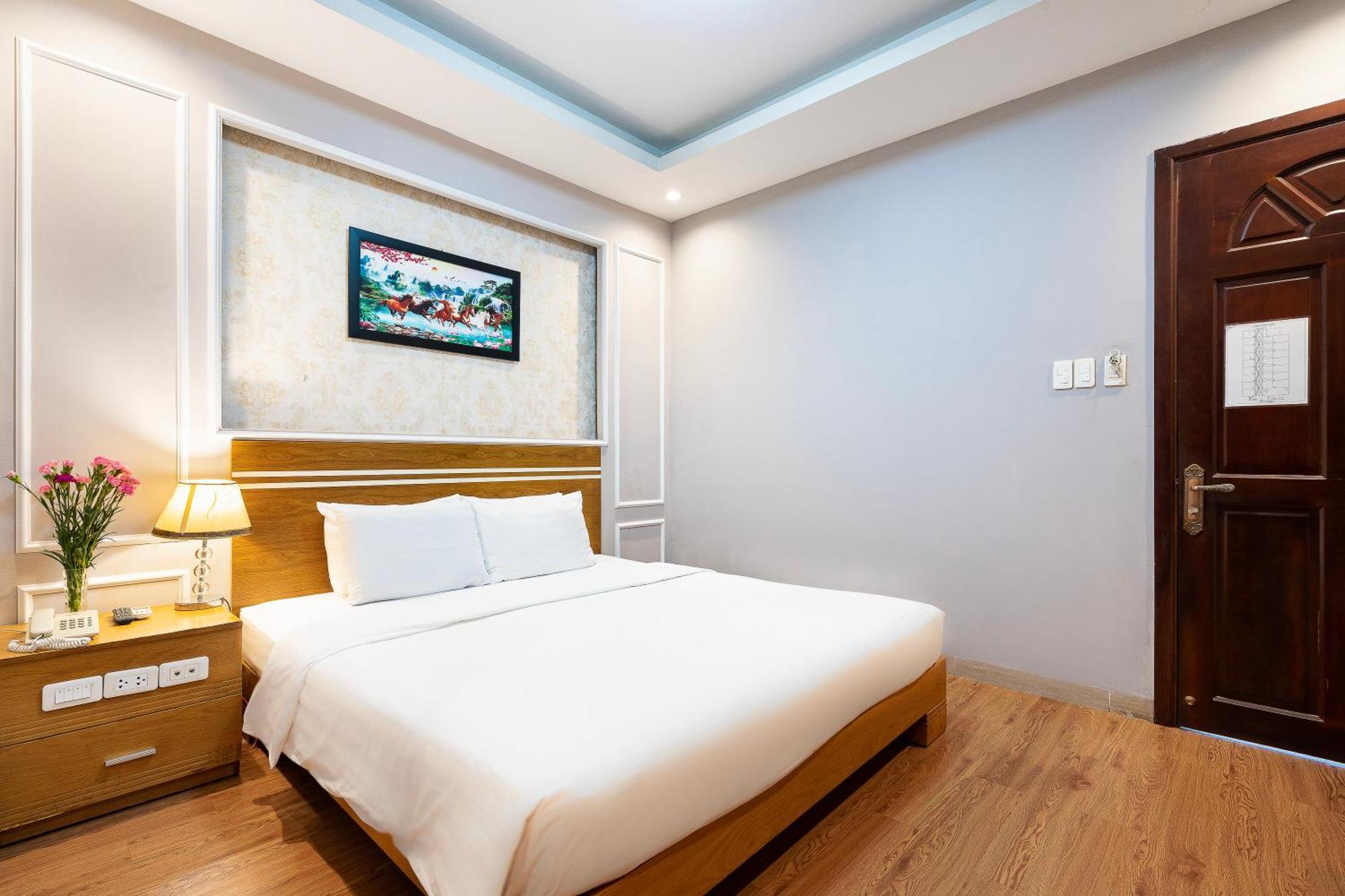 Lucky Star Hotel - Ben Thanh Хошимин Екстериор снимка