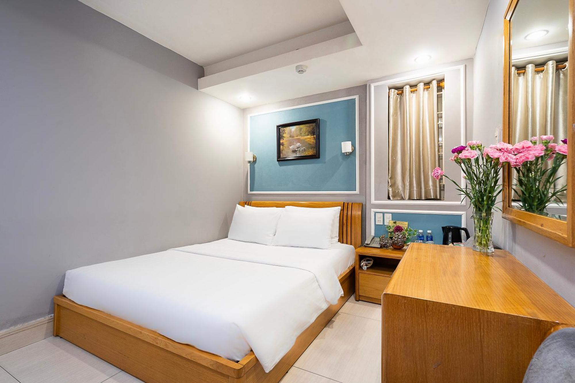 Lucky Star Hotel - Ben Thanh Хошимин Екстериор снимка